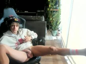 bashful4200 chaturbate stream image, 12.02.2026 19:00