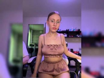 Durnaya_kis bongacams stream image, 14.02.2026 08:00