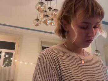 ms_dira chaturbate stream image