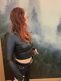 ladoucedu34 stripchat stream image