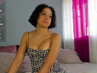 mollyybloom camsoda stream image, 22.02.2026 14:30