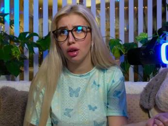 FlowwwerGirl bongacams stream image