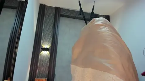 selene_red_ stripchat stream image, 23.02.2026 01:30