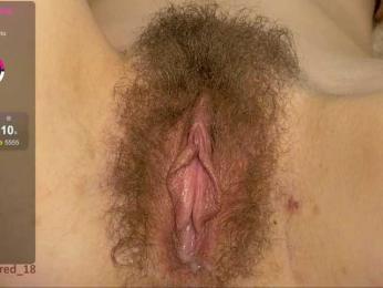 lolly-red- bongacams stream image