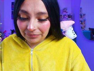 marceliinee camsoda stream image