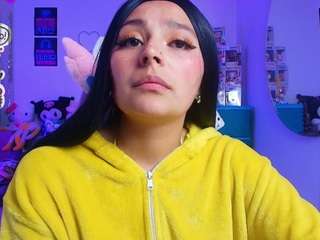 marceliinee camsoda stream image