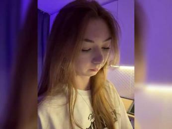 ShyAlya bongacams stream image