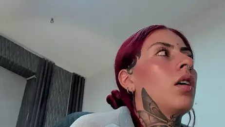 selene_red_ stripchat stream image, 09.03.2026 00:30