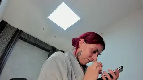 selene_red_ stripchat stream image, 09.03.2026 00:30