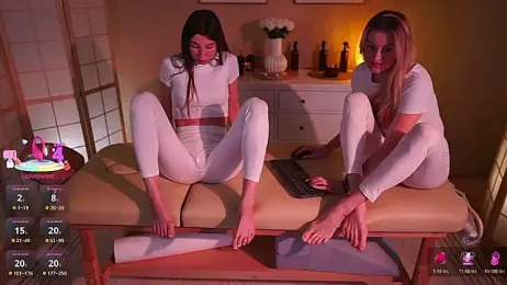 legsLONG stripchat stream image