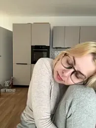 Livewithlucy stripchat stream image