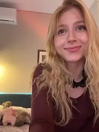 LunaRase stripchat stream image, 12.03.2026 09:40