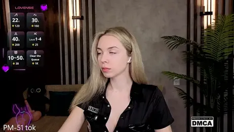 Holl1Would stripchat stream image, 13.03.2026 21:00