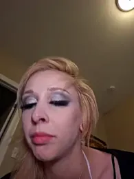 AmethystFoxx stripchat stream image