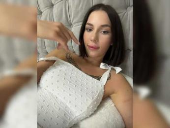 BabyDarii bongacams stream image