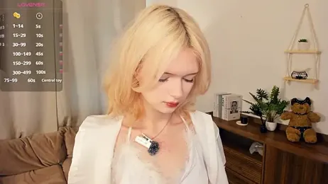 LaureMestler stripchat stream image