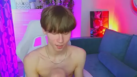 cuMte_boy stripchat stream image, 19.03.2026 00:50