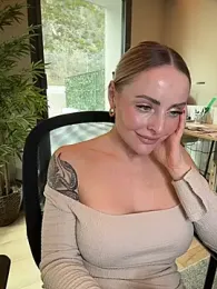 EmaSalis stripchat stream image