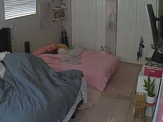 voyeurcam-house-charleys-room camsoda stream image, 18.03.2026 13:30