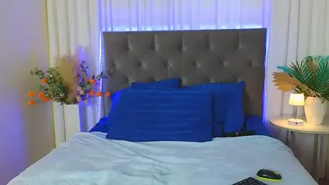 Ariana_Petite stripchat stream image