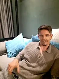 Mystery_Mark stripchat stream image