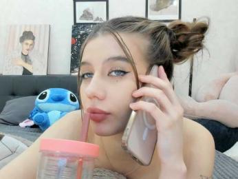 dolly-ll bongacams stream image