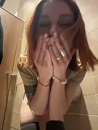 RosieSecret stripchat stream image