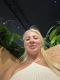 NewLale stripchat stream image