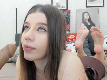 dolly-ll bongacams stream image