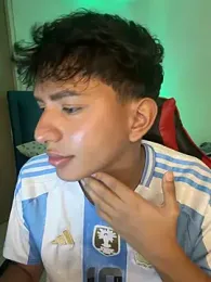 Leonarrrd_01 stripchat stream image, 31.03.2026 22:20