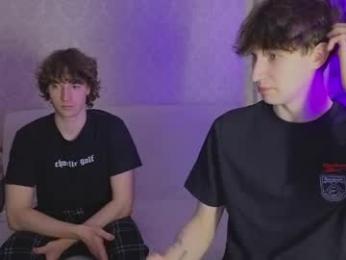 drinklinov chaturbate stream image, 03.04.2026 15:00