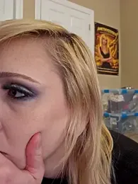 AmethystFoxx stripchat stream image