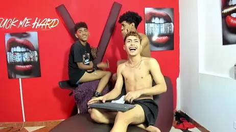 VERY_HOT_GUYS stripchat stream image