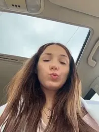 DollyTall stripchat stream image