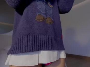 nicolle_mitchelle chaturbate stream image