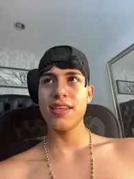 Lander_Cruz stripchat stream image