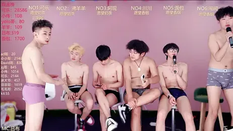 w-lucky02 stripchat stream image