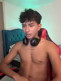 Leonarrrd_01 stripchat stream image, 08.04.2026 01:40