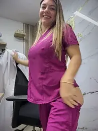 alicee16 stripchat stream image