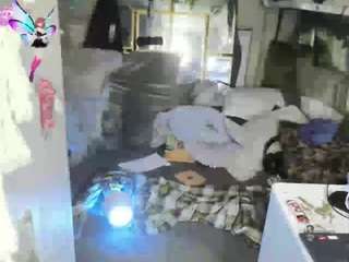 juliwcharles camsoda stream image, 11.04.2026 20:00