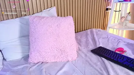 emily_sweett24 stripchat stream image