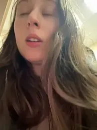 FroggyAnna stripchat stream image