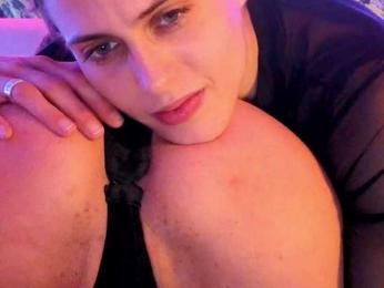 2Laski2 bongacams stream image