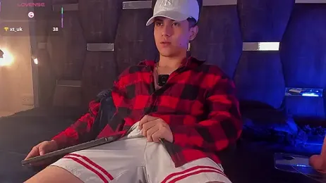 Brat_ stripchat stream image, 16.04.2026 13:00