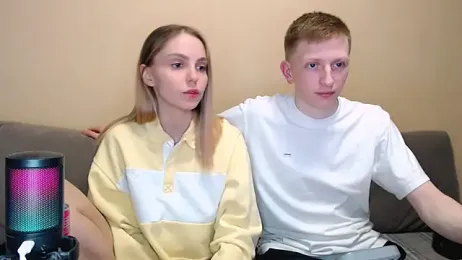 juliaanddima stripchat stream image, 19.04.2026 21:30