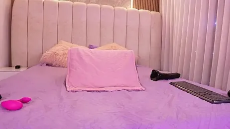 emyli_sw_ stripchat stream image, 21.04.2026 03:00