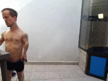 midgettripod1 chaturbate stream image, 23.04.2026 20:30