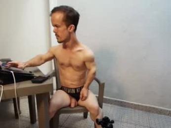 midgettripod1 chaturbate stream image, 23.04.2026 20:30