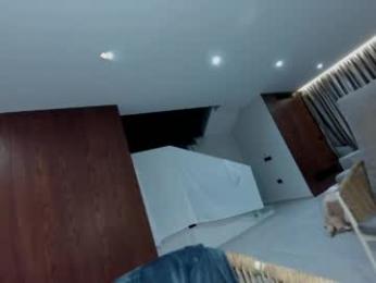 ehotlovea chaturbate stream image, 26.04.2026 20:40