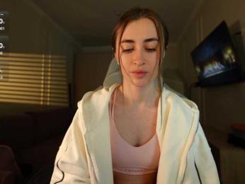 Coconutkitty bongacams stream image, 27.04.2026 18:10